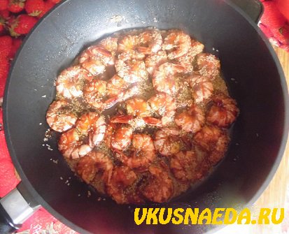 Креветки тигровые жареные в соусе терияке