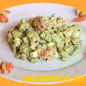 Ольвье с креветками и авокадо