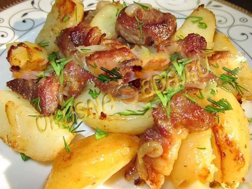 Жареная картошка с мясом